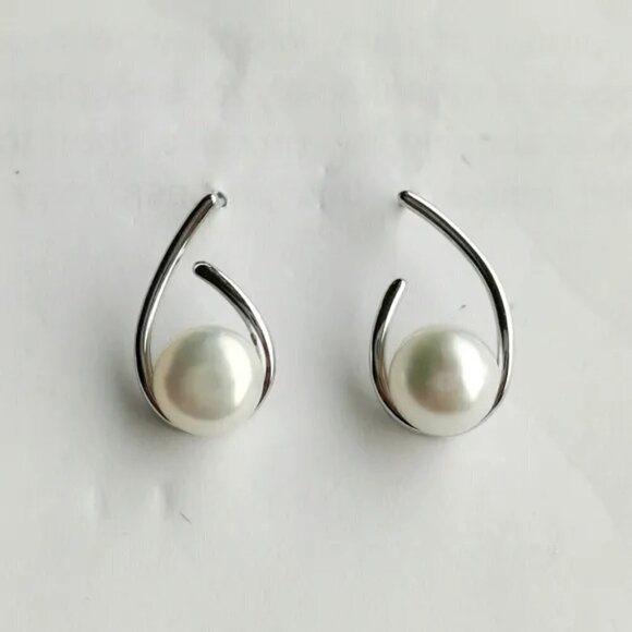 Cultured white pearl stud earrings in modern Sterling Silver setting - Picture 2 of 6